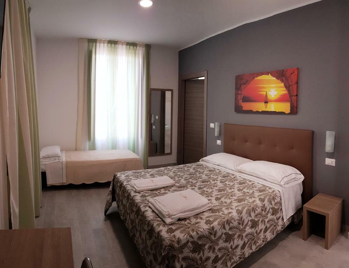 Hotel Oregon Milano Eksteriør billede